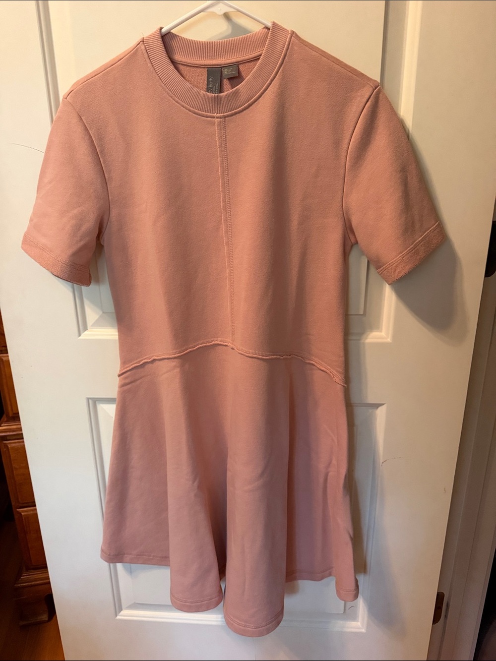 Sweaty Betty Soft Pink Short Sleeve Tunic Dress